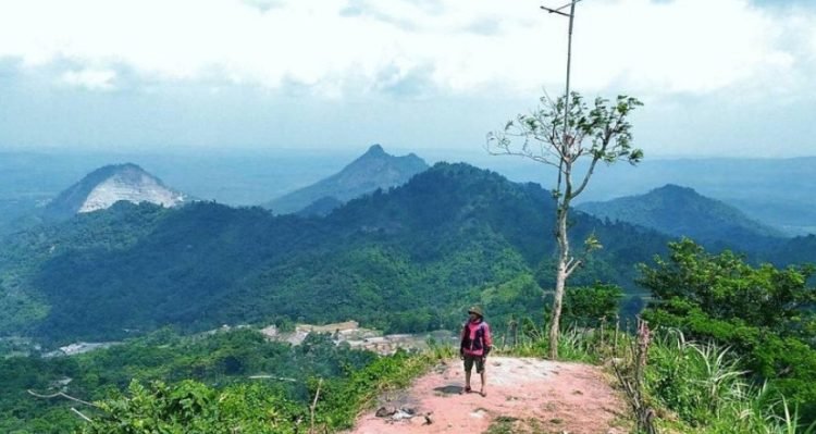 Puncak Sempur