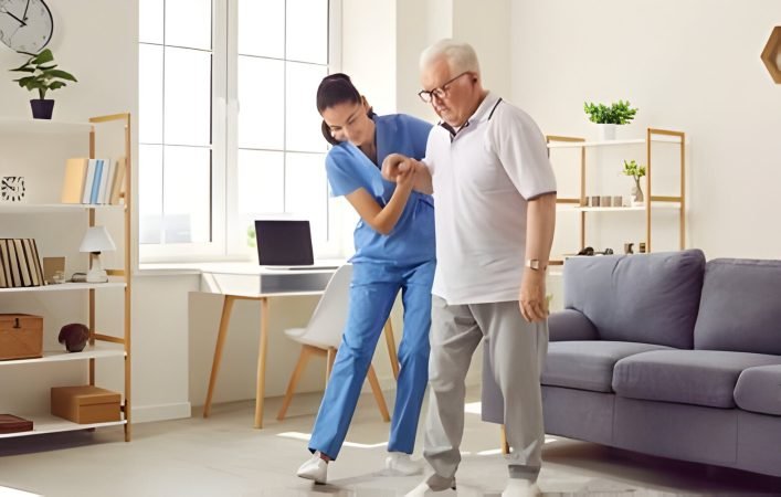 What Are the Benefits of Professional Elderly Care Services in Dubai? Discover the Difference for Your Family.