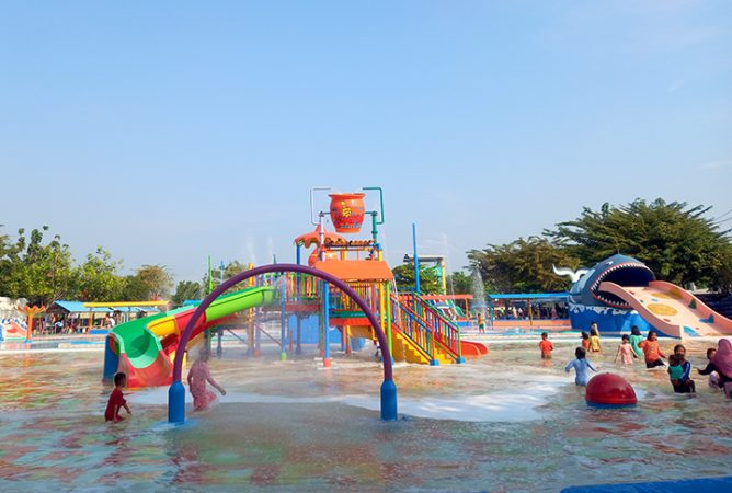 Jempol Waterpark Cirebon : Lokasi, Harga Tiket, Jam Buka, Daya Tarik dan Fasilitas
