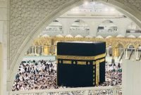 Bingung Menentukan Biaya Umroh untuk 3 Orang ? Simak Estimasi Lengkapnya di sini!
