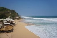 Pantai Watulawang