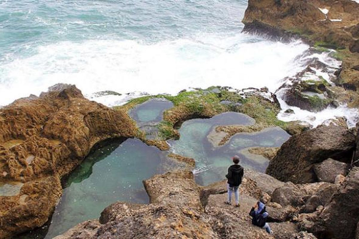 Pantai Kedung Tumpang