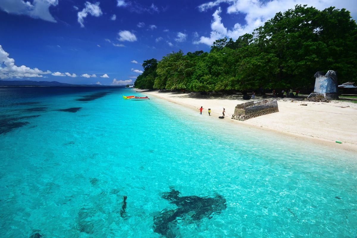 Pantai Liang