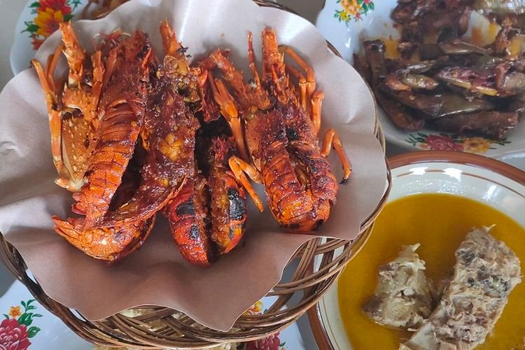 5 Kuliner Seafood Murah Meriah Dekat Pantai di Pacitan, Cocok untuk Liburan Hemat