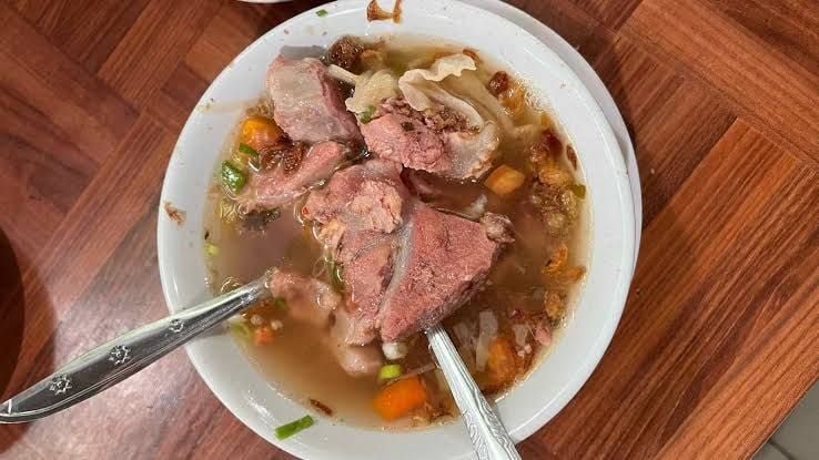 5 Sop Buntut Legendaris di Jakarta yang Konsisten Lezat dari Masa ke Masa