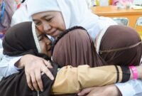 Peringatan Hari Ibu ke-97 Tahun 2025, Gubernur Khofifah Ajak Bahagiakan dan Lindungi Perempuan . Teguhkan Peran Strategis Perempuan sebagai Penggerak Pembangunan Bangsa