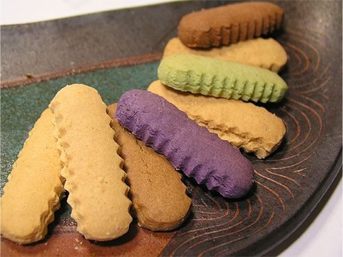 16 Oleh-oleh Khas Okinawa yang Unik dan Sarat Budaya, Wajib Dibawa Pulang dari Jepang