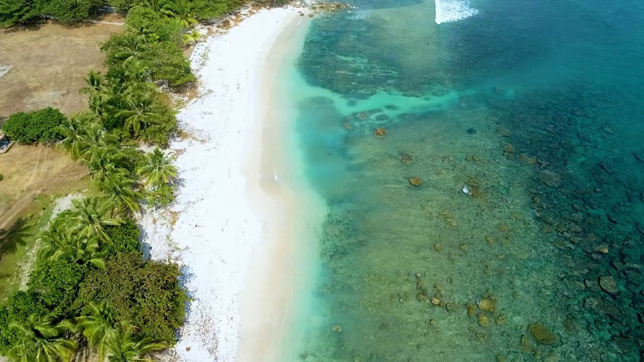 4 Pantai di Tanjung Lesung Beach Resort yang Wajib Dikunjungi, dari Spot Sunrise hingga Wisata Watersport
