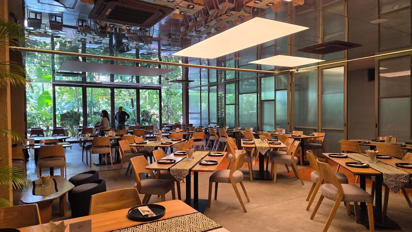 5 Restoran Favorit di Ampera Raya Jakarta Selatan, Cocok untuk Kuliner Keluarga hingga Pecinta Seafood