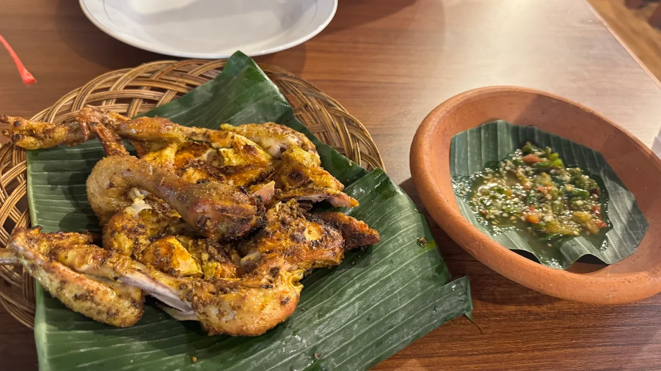 Daftar Menu dan Harga Sampurasun Nusasari Bandung, Surganya Kuliner Sunda Dekat Tol Pasteur