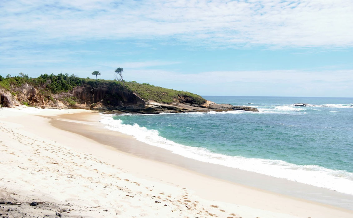 Pantai Pasie Saka Aceh Jaya, Surga Tersembunyi dengan Pasir Selembut Gula