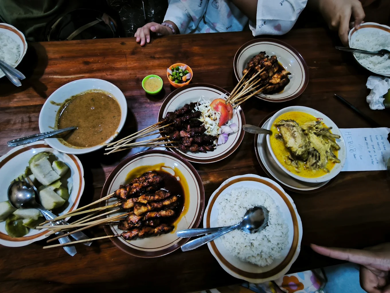 12 Rekomendasi Sate di Pacitan yang Enak, dari Sate Ayam hingga Sate Kambing