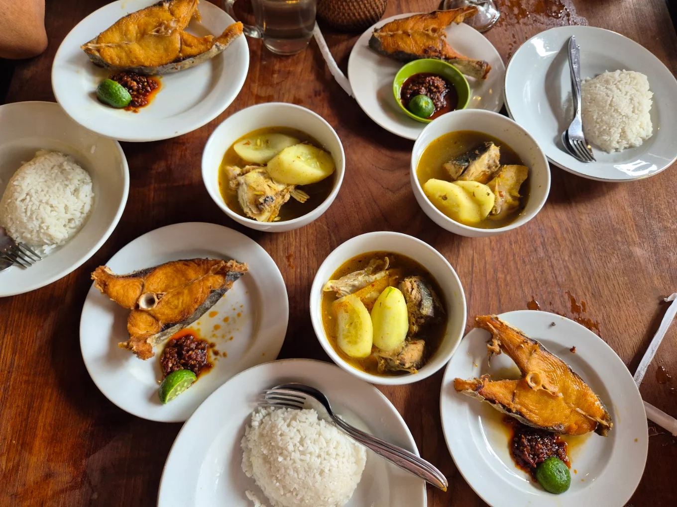 5 Restoran dengan Sambal Terbaik di Indonesia