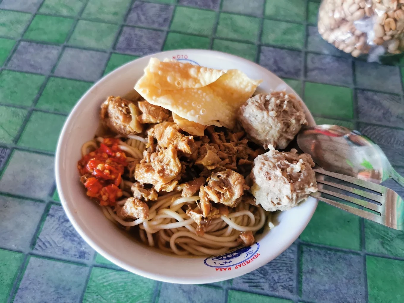 20 Rekomendasi Bakso di Pacitan yang Enak dan Murah, Cocok untuk Makan Siang hingga Kuliner Malam