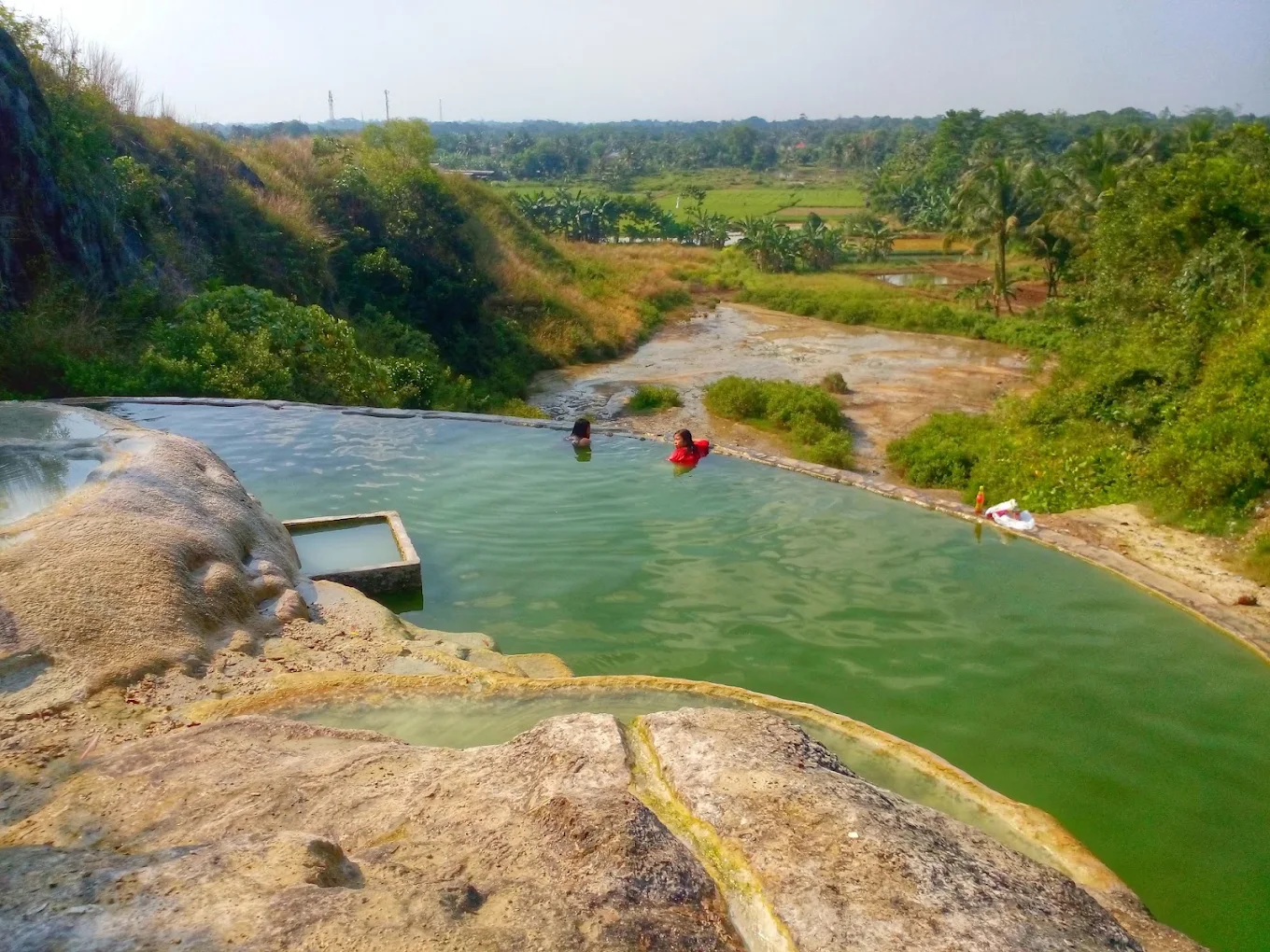 Tirta Sanita Ciseeng Bogor: Harga Tiket, Jam Buka, Daya Tarik, dan Fasilitas Pemandian Air Panas Alami