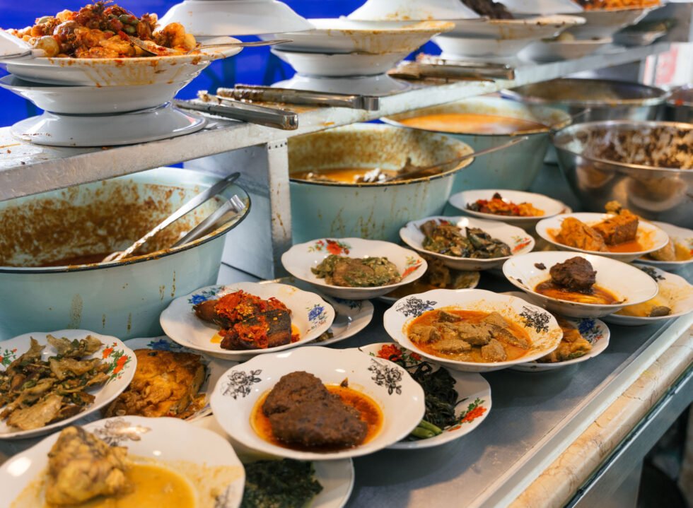 5 Tempat Makan Siang di Benhil yang Enak dan Terjangkau, Favorit Pekerja Kantoran