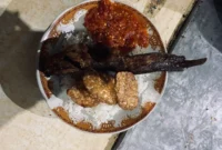 Daftar Menu dan Harga Sego Sambel Mak Yeye Surabaya, Lengkap dengan Pilihan Makanan dan Minuman