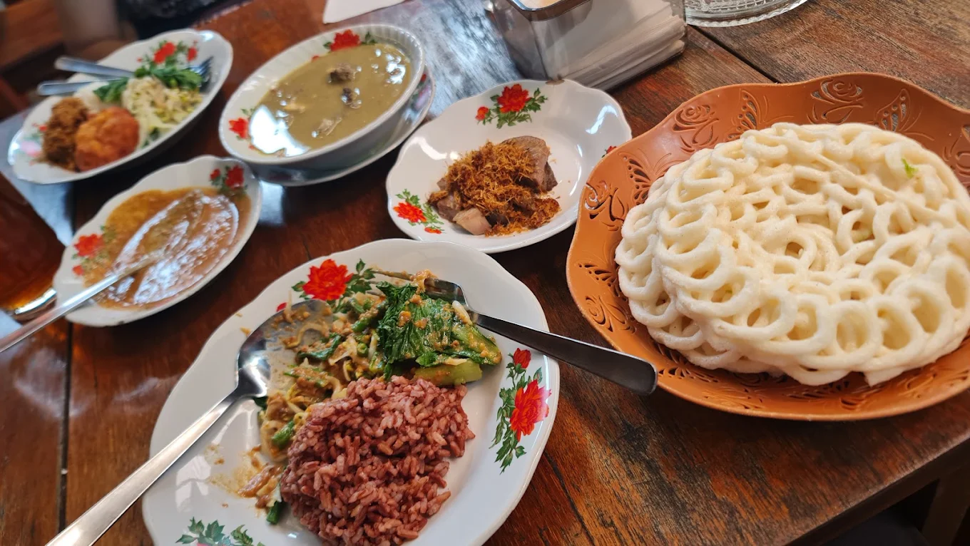 5 Nasi Pecel Enak dan Murah di Jakarta, Cocok untuk Menu Makan Siang